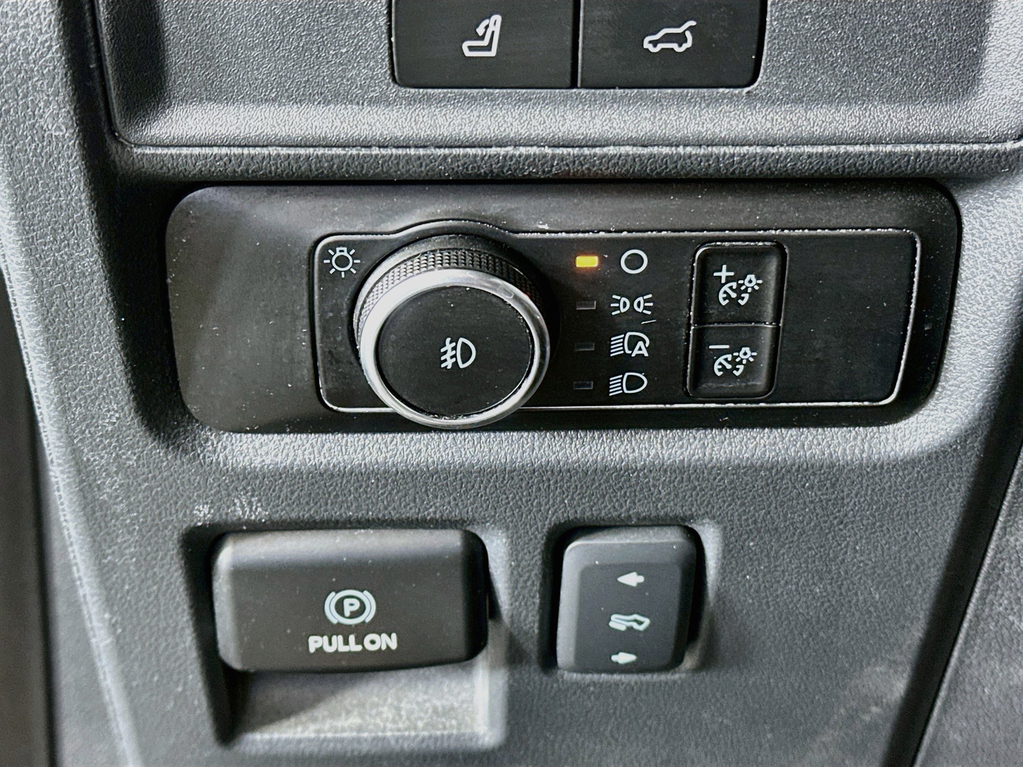 Used 2024 Ford Expedition Limited RWD image 17
