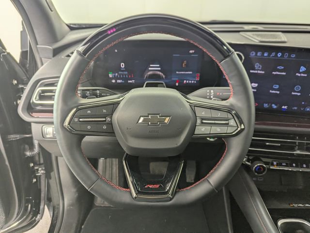 Used 2025 Chevrolet Traverse RS w/ LPO, Floor Liner Package image 13