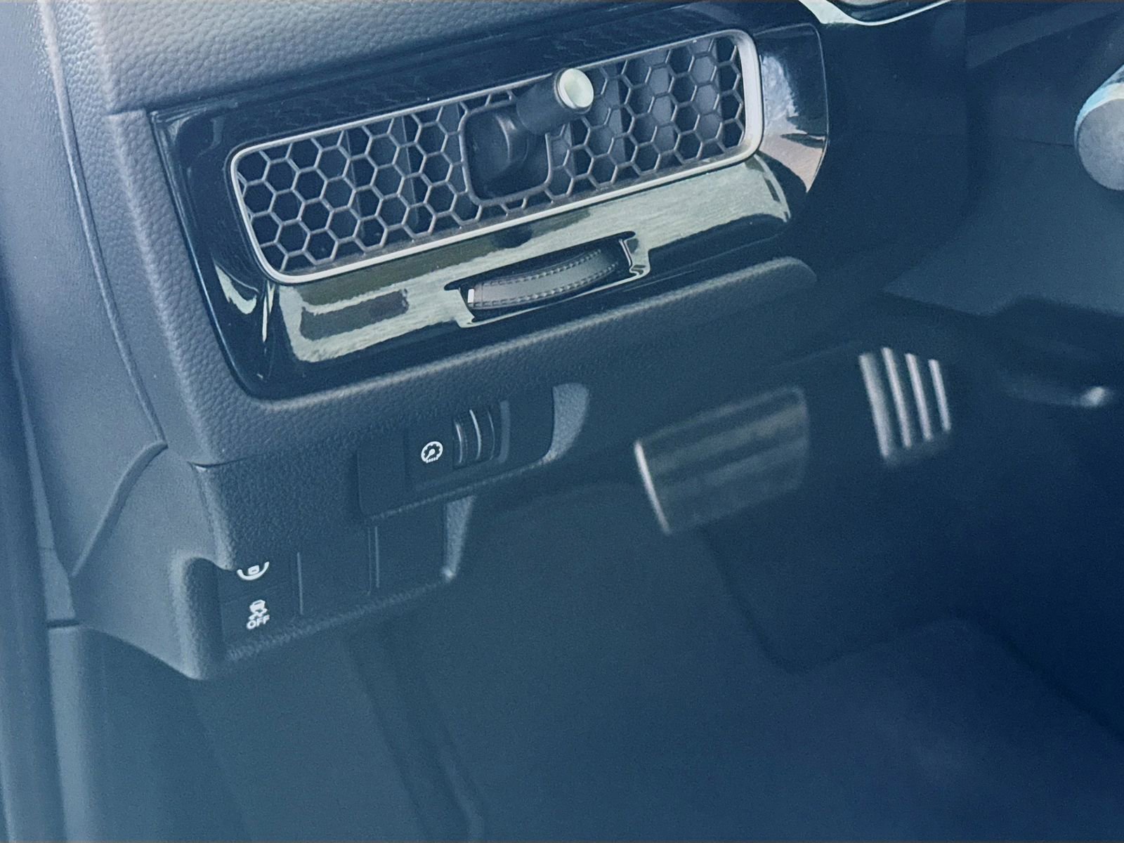 Used 2023 Honda Civic Sport image 8