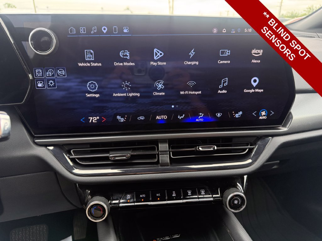 Used 2025 Chevrolet Equinox EV RS FWD image 23