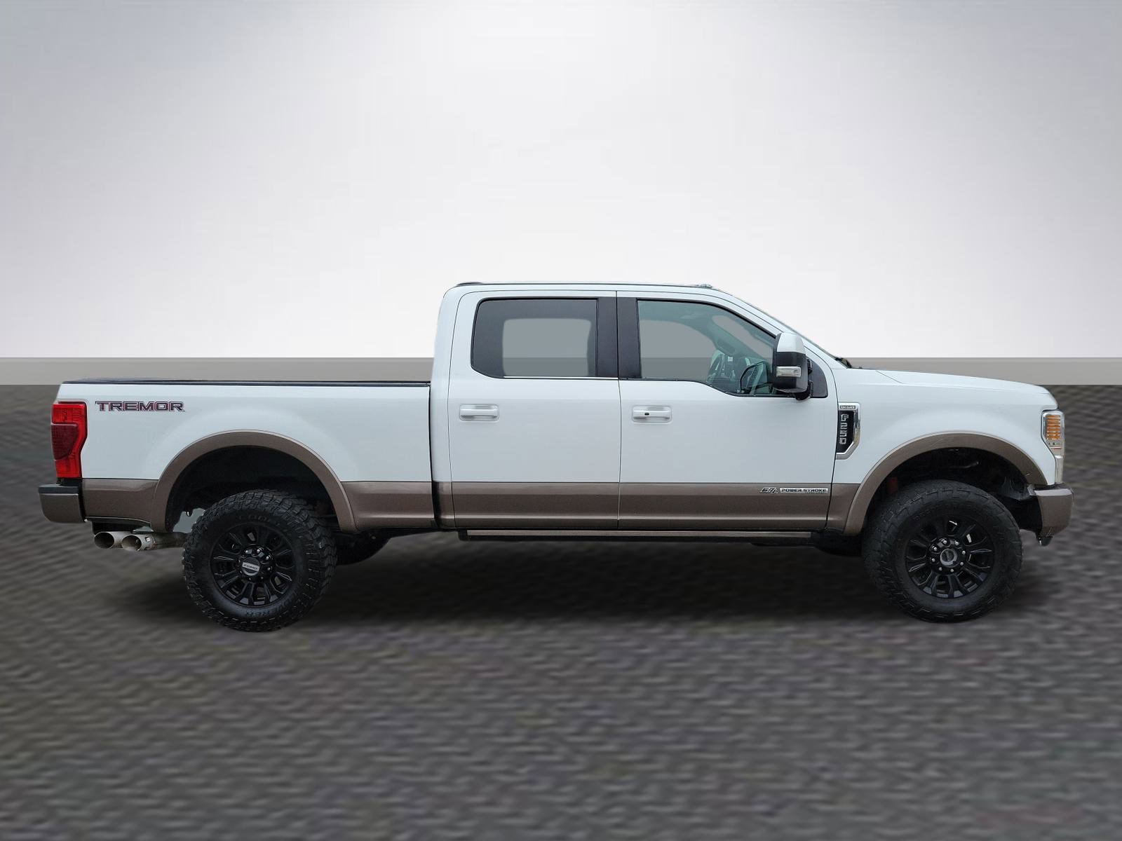 Used 2021 Ford F250 King Ranch w/ Tremor Off-Road Package image 4