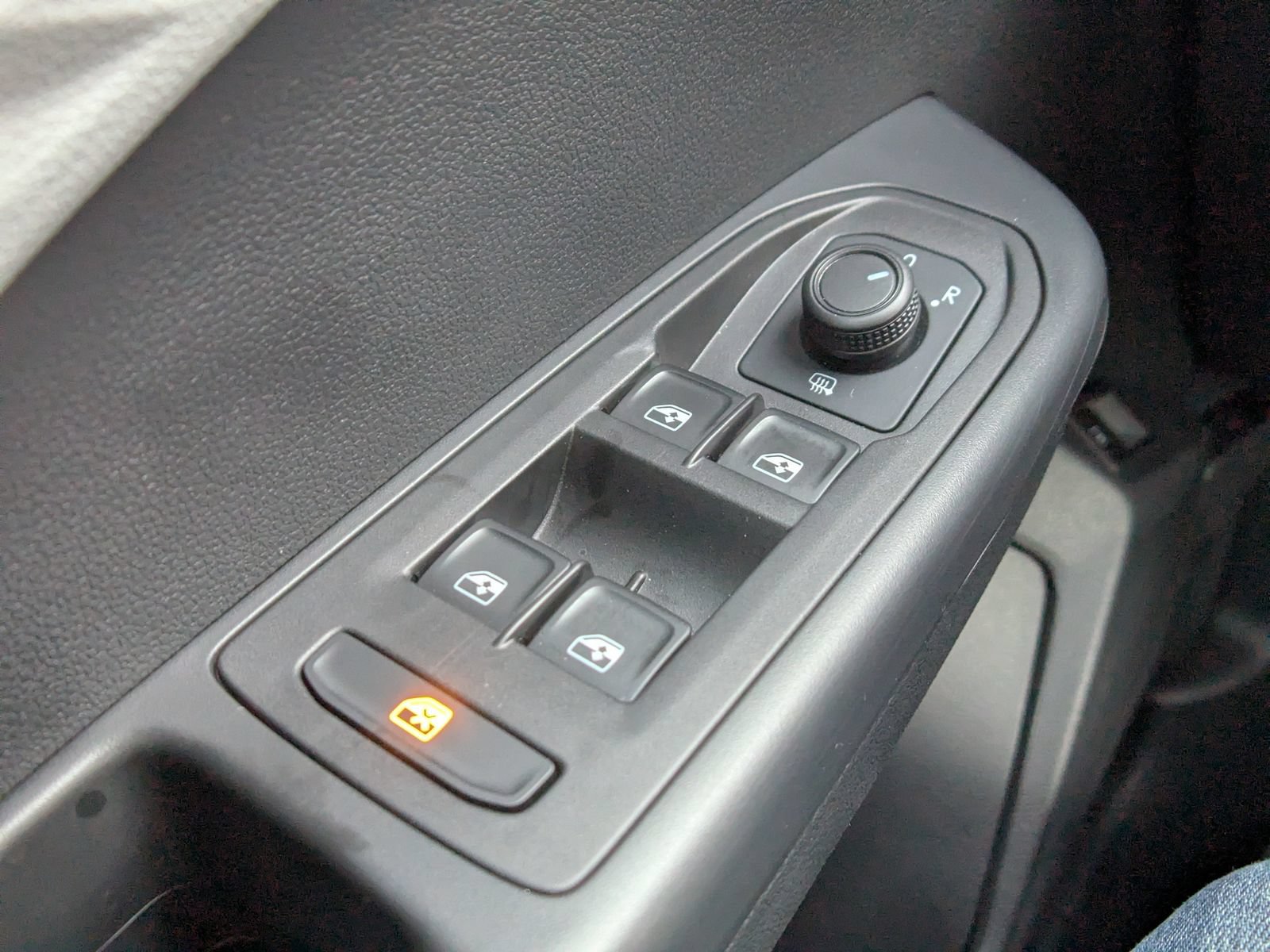 Used 2022 Volkswagen Taos S AWD/4WD image 24