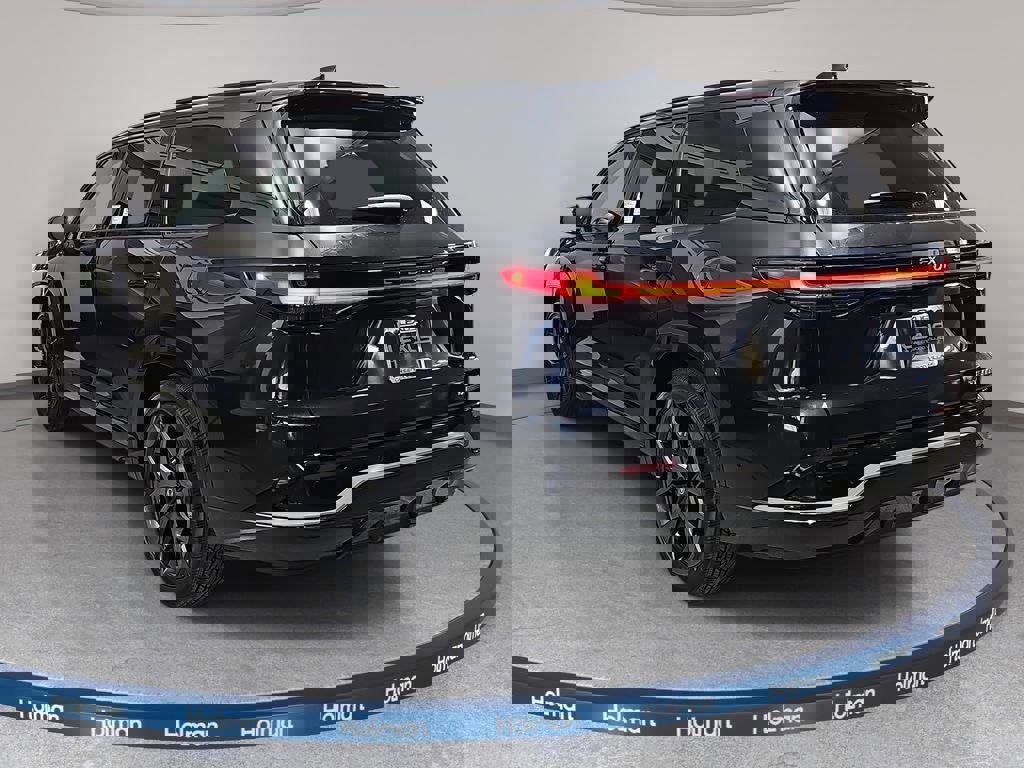 New 2026 Lexus TX 500h AWD image 7