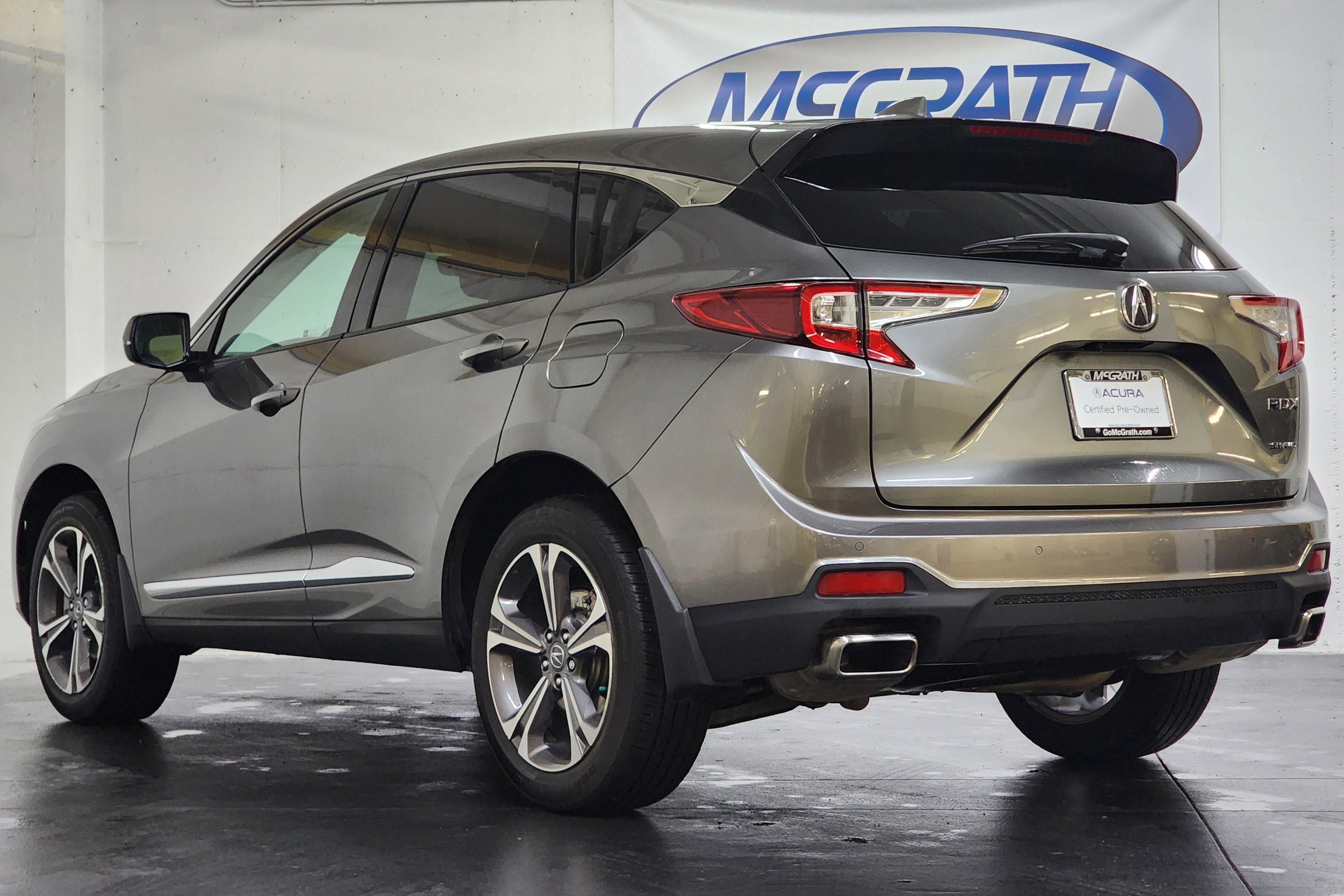 Certified 2025 Acura RDX SH-AWD w/ Technology Package image 9