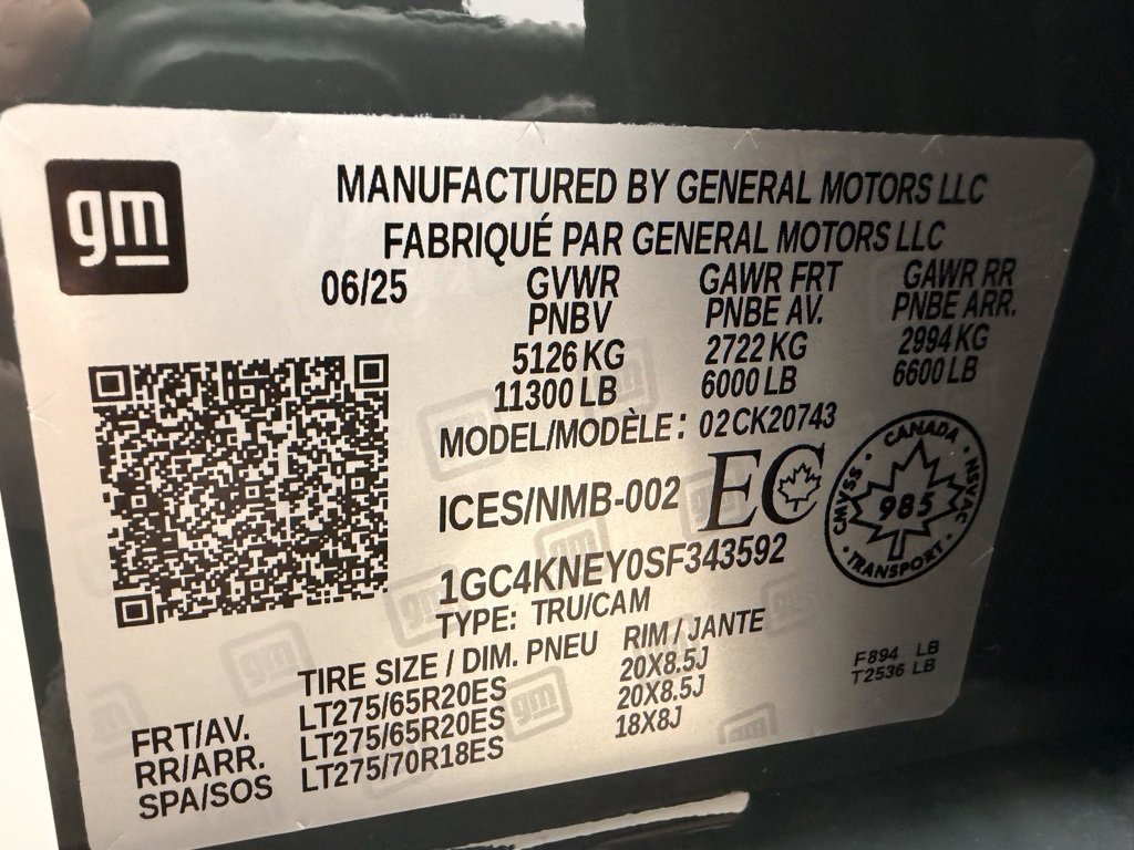 Used 2025 Chevrolet Silverado 2500 LT image 35