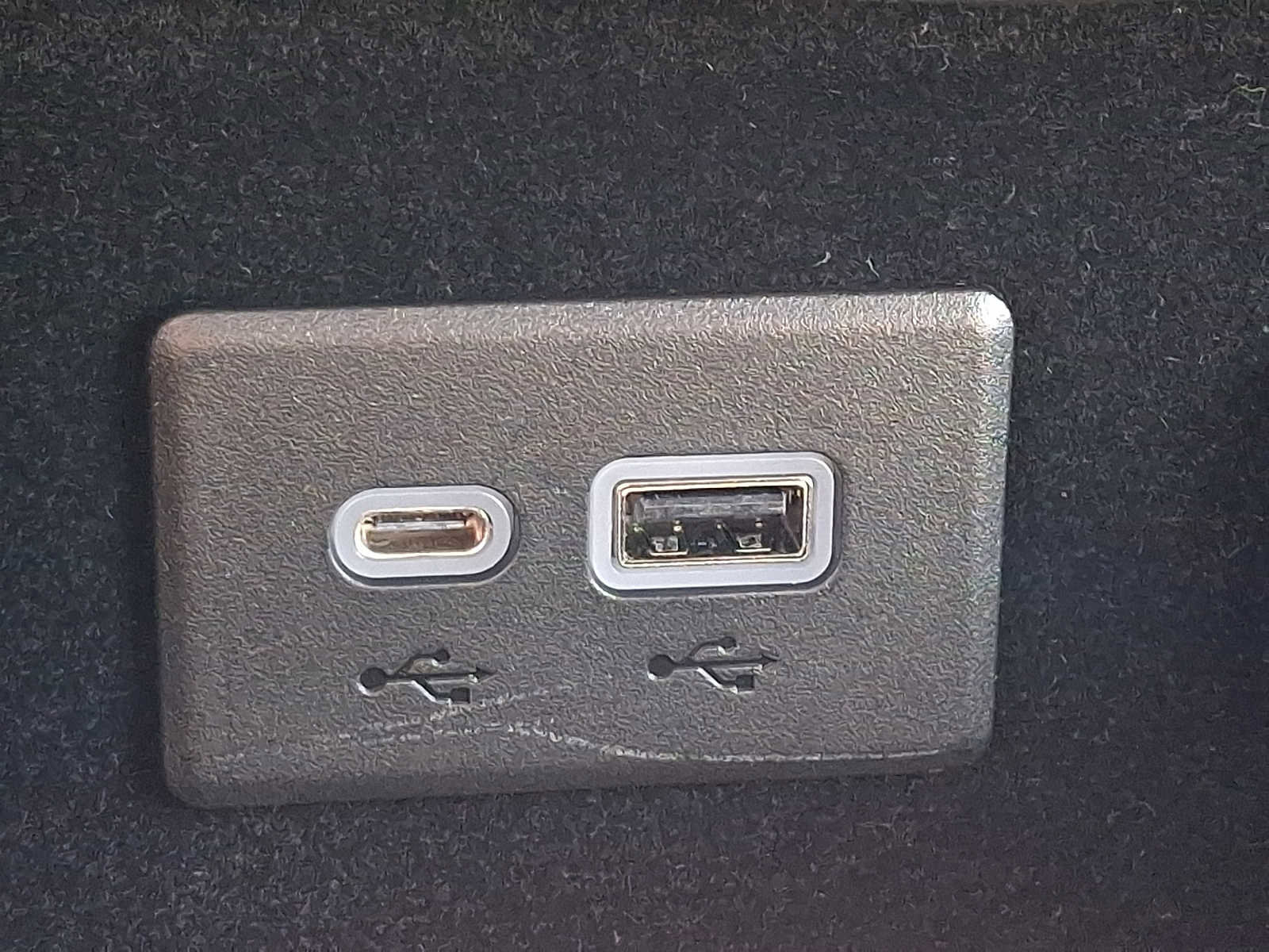 Used 2023 Cadillac XT4 Luxury AWD/4WD image 26