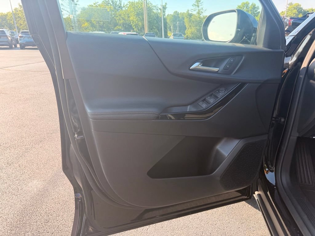 New 2027 Chevrolet Equinox LT AWD/4WD image 26