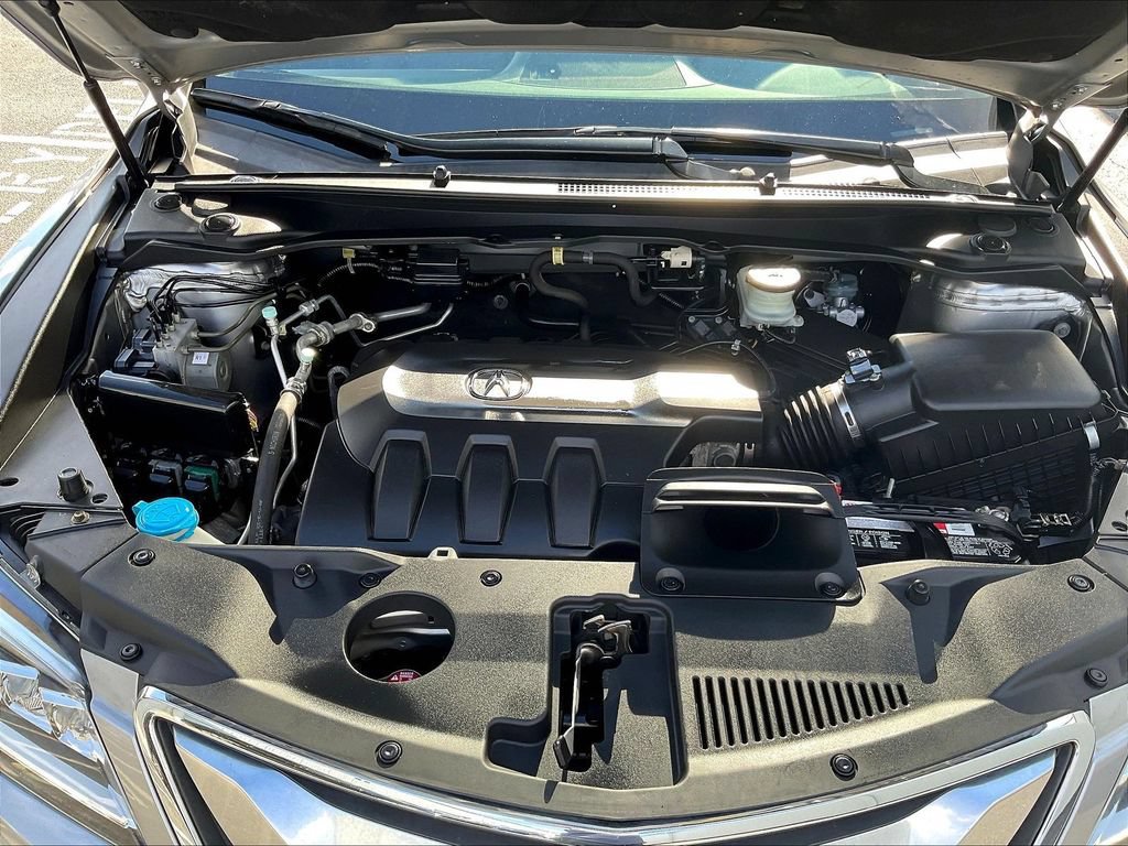 Used 2018 Acura RDX w/ Technology Package AWD/4WD image 30