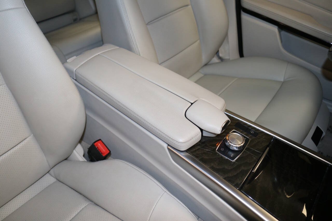 Used 2015 Mercedes-Benz E 350 Sedan image 76