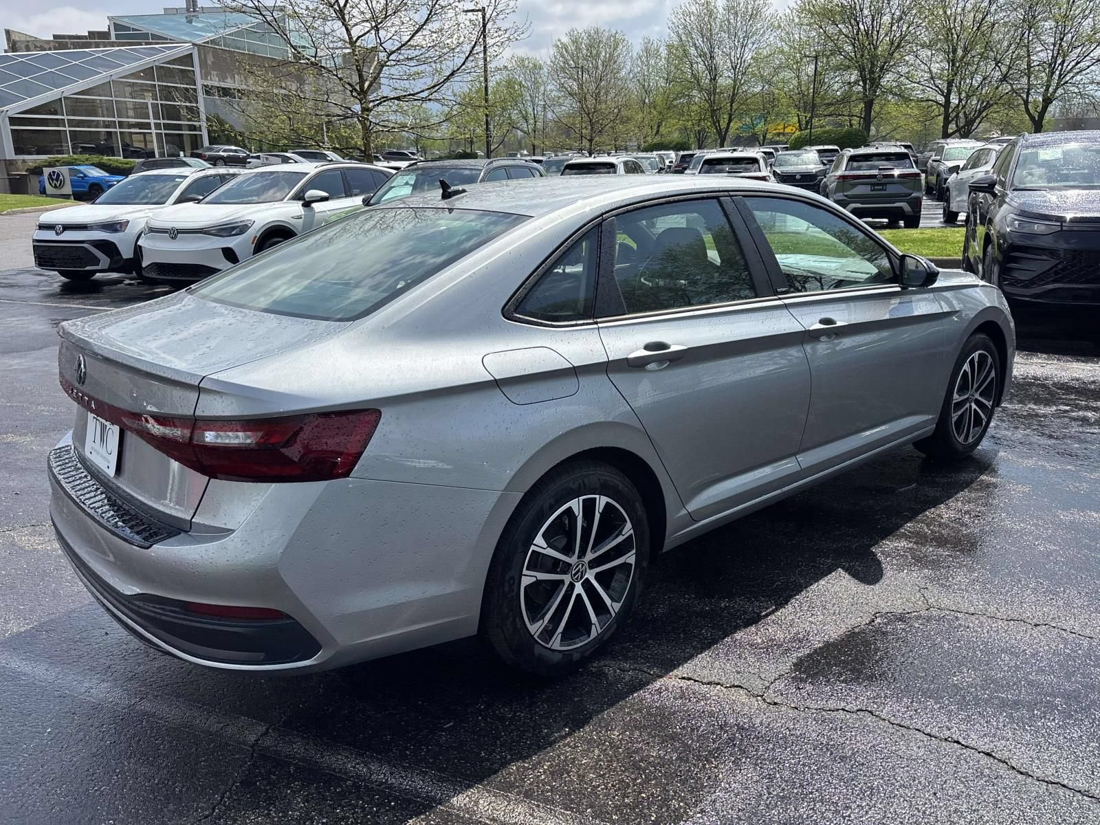 New 2026 Volkswagen Jetta Sport FWD image 5