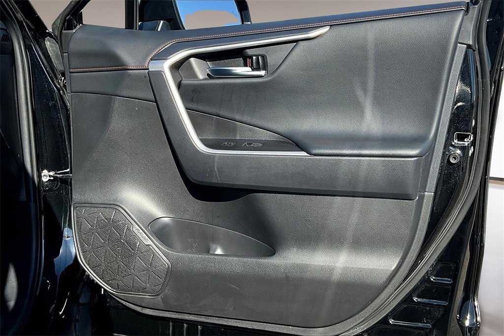 Used 2024 Toyota RAV4 Adventure image 19