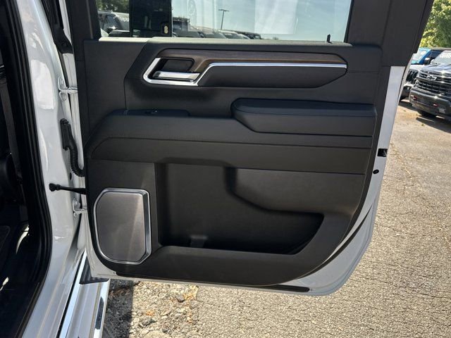 Used 2024 Chevrolet Silverado 3500 High Country w/ LPO, Dark Essentials Package AWD/4WD image 21