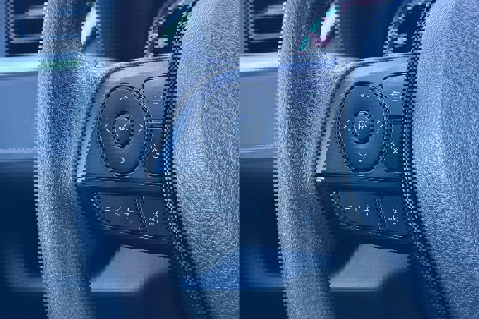 Used 2022 Toyota RAV4 XLE image 26