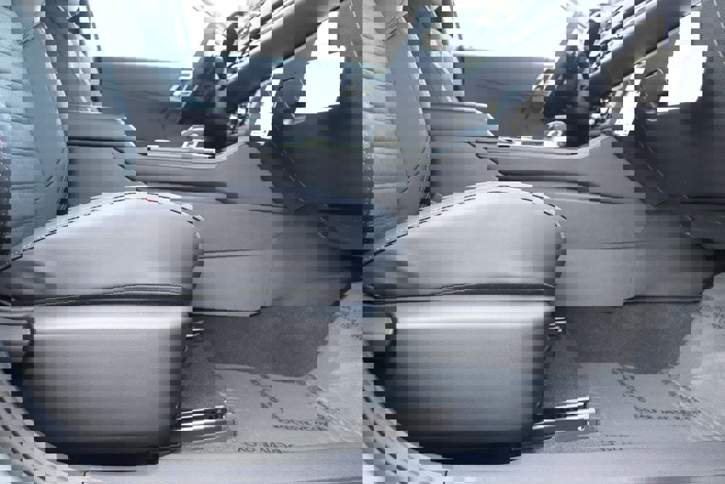 New 2026 Mitsubishi Outlander SE image 23