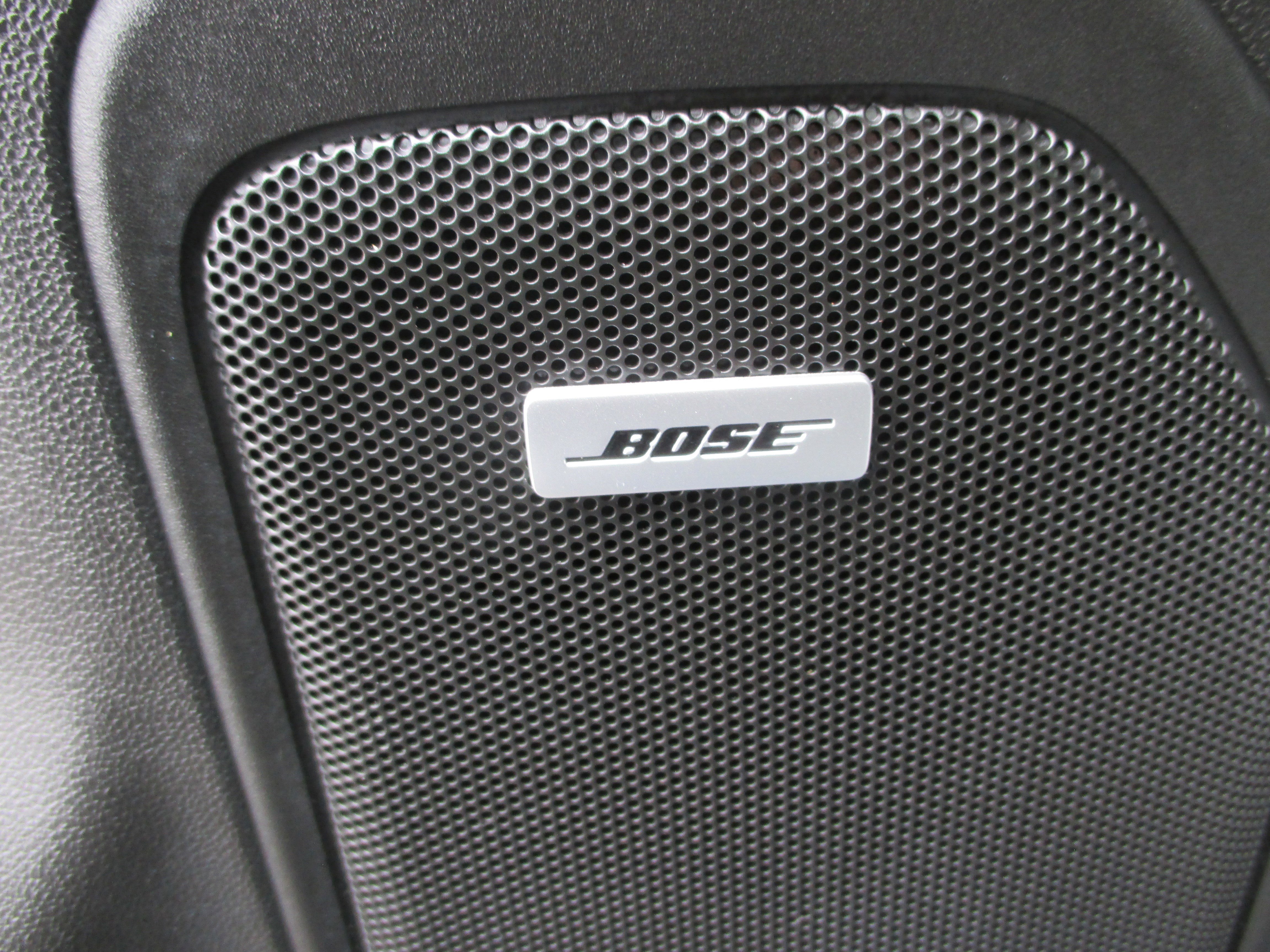 Used 2020 Chevrolet Silverado 2500 LTZ w/ LTZ Premium Package image 15