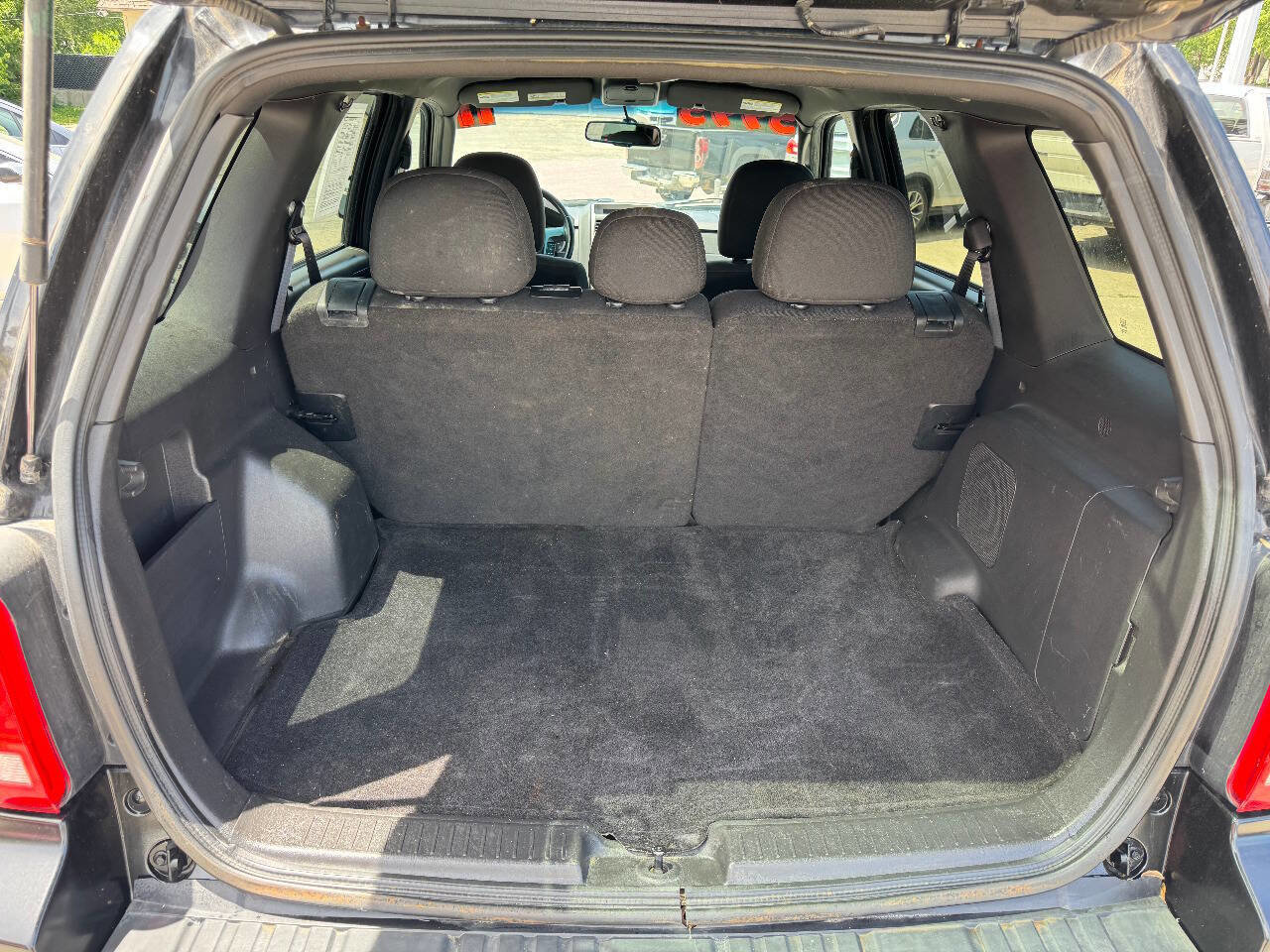 Used 2011 Ford Escape XLT image 13