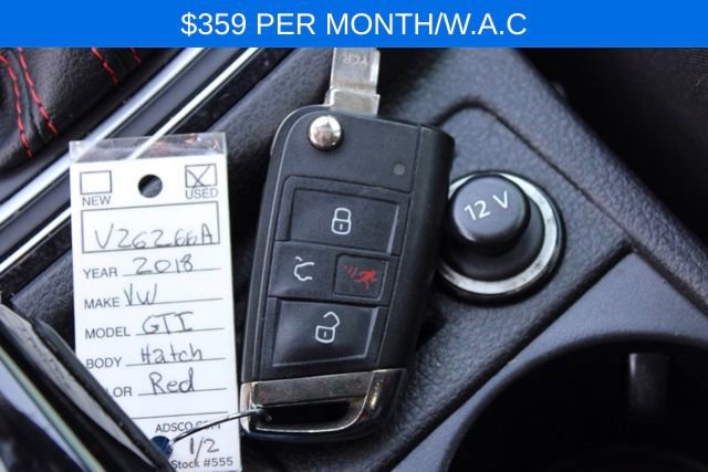 Used 2018 Volkswagen GTI SE image 31