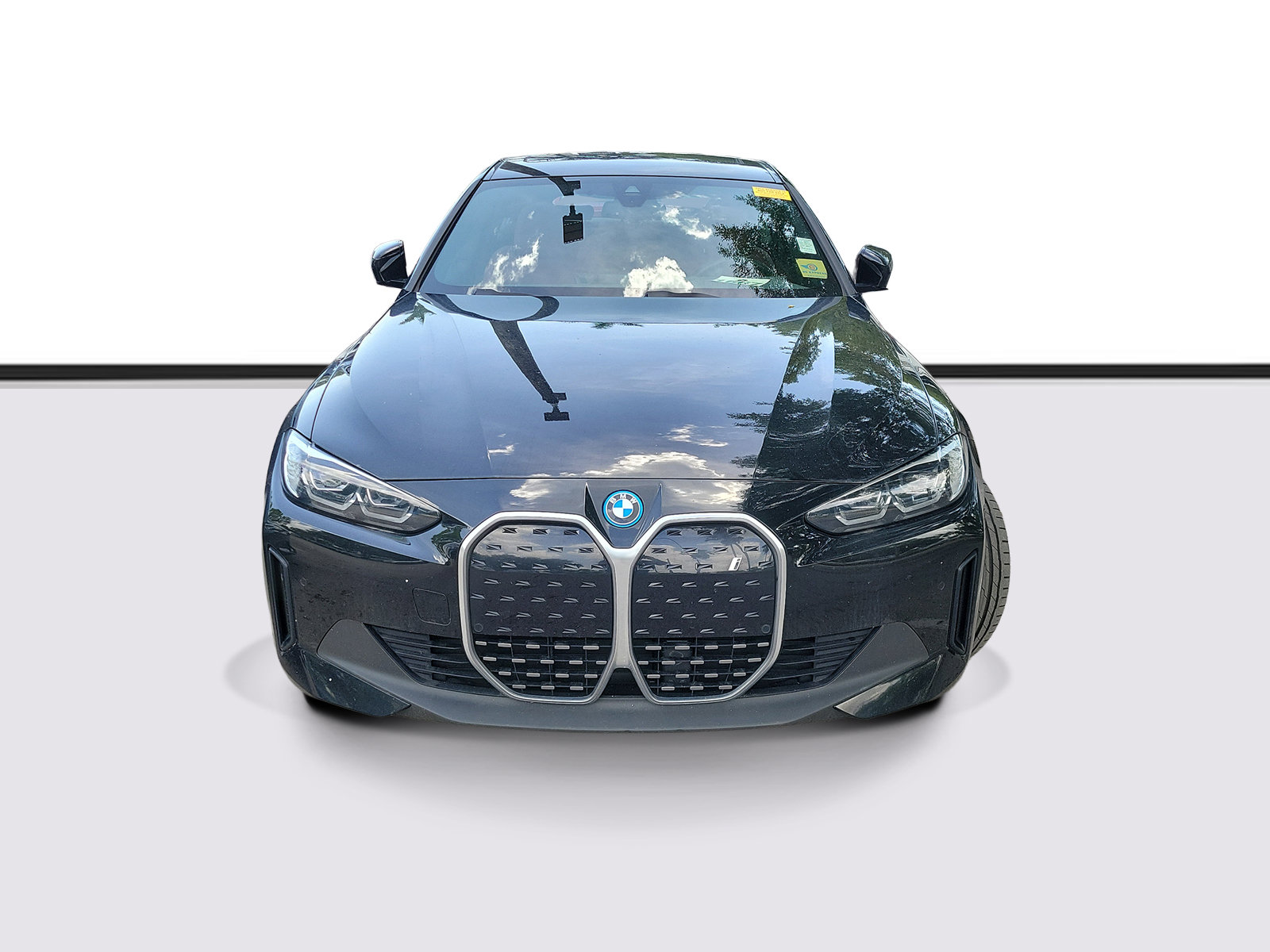 Used 2024 BMW i4 eDrive35 w/ Convenience Package RWD image 2