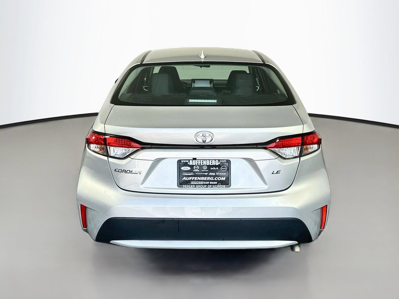 Used 2022 Toyota Corolla LE FWD image 6