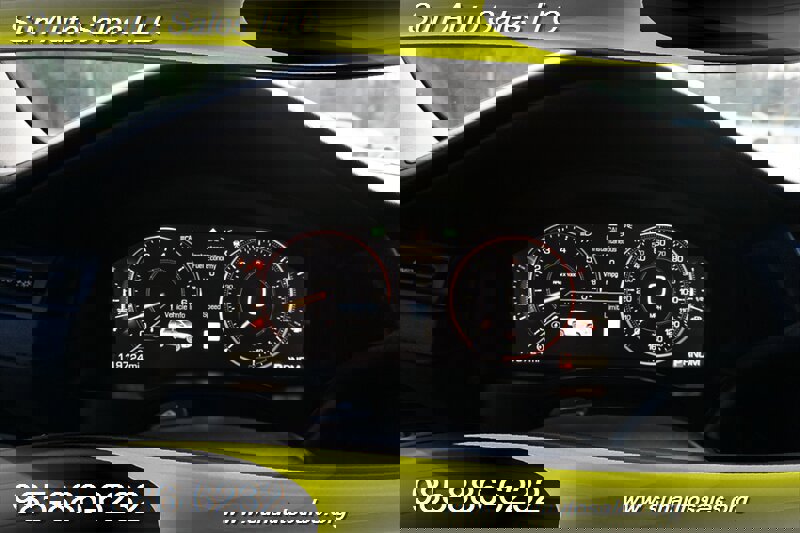 Used 2015 Cadillac Escalade Premium image 10