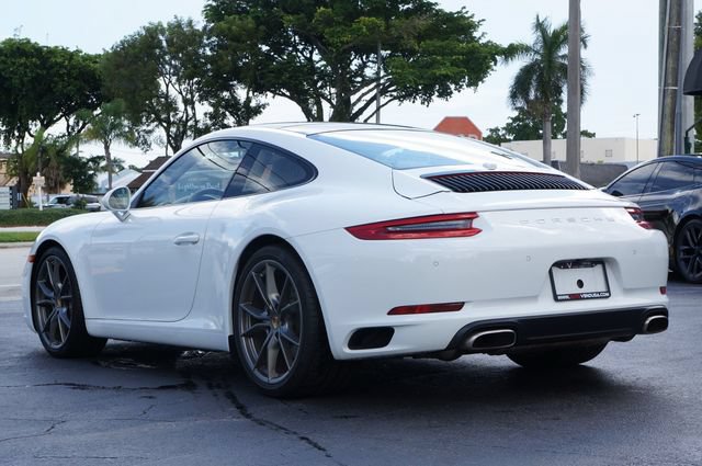 Used 2017 Porsche 911 Carrera image 5