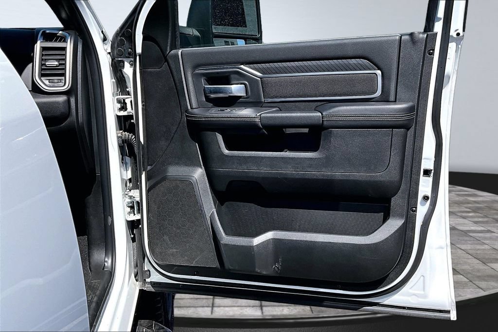 Certified 2026 RAM 2500 Big Horn AWD/4WD image 15