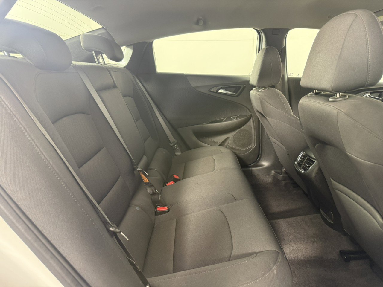 Used 2022 Chevrolet Malibu LT image 11