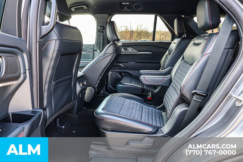 Used 2025 Ford Explorer ST-Line image 21