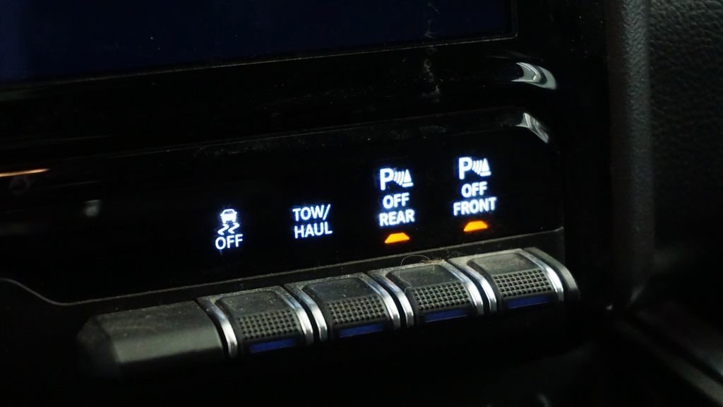 Certified 2019 RAM 1500 Big Horn image 32