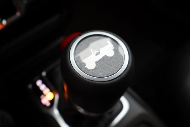 New 2026 Jeep Wrangler Unlimited Sahara AWD/4WD image 24