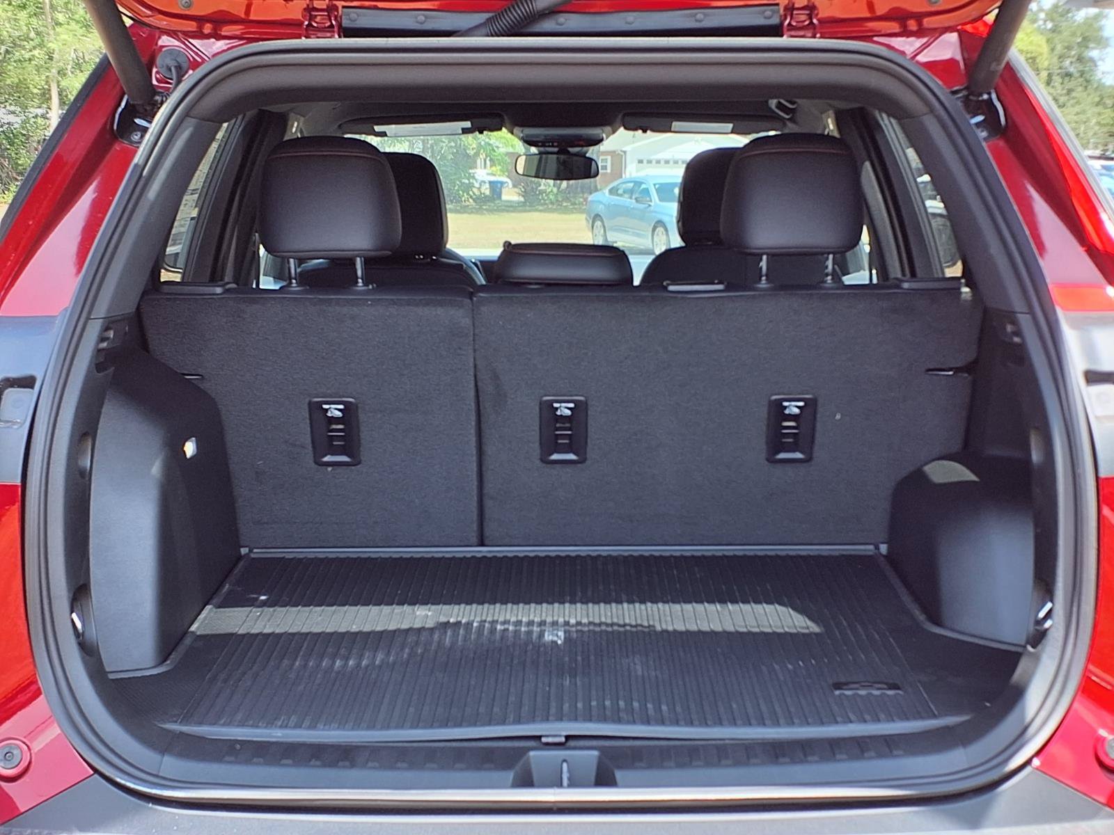 New 2026 Chevrolet Equinox RS w/ LPO, Floor Liner Package FWD image 6