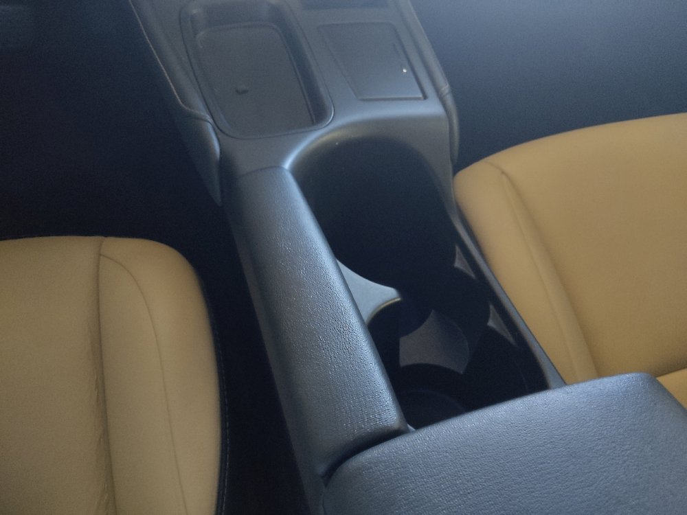 Used 2015 Lexus CT 200h FWD image 26