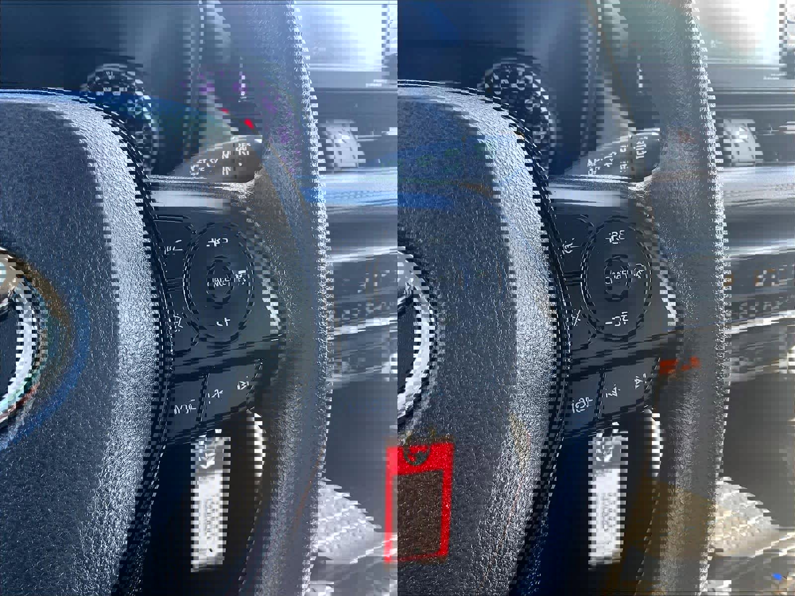 Used 2020 Toyota RAV4 LE w/ All Weather Liner Package image 23