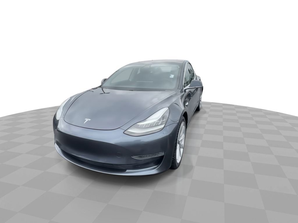 Used 2018 Tesla Model 3 image 3