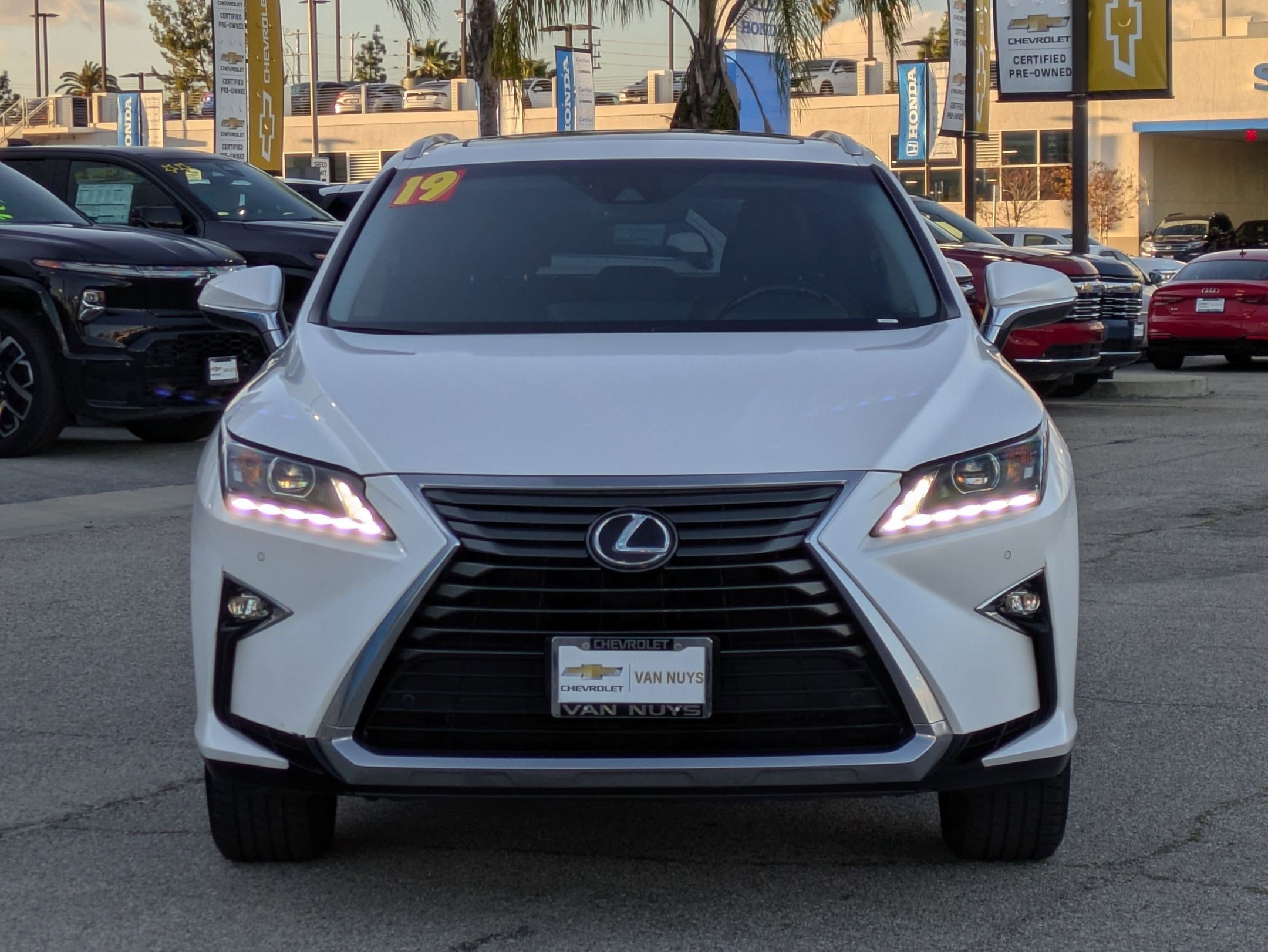 Used 2019 Lexus RX 350 FWD w/ Navigation Package image 2