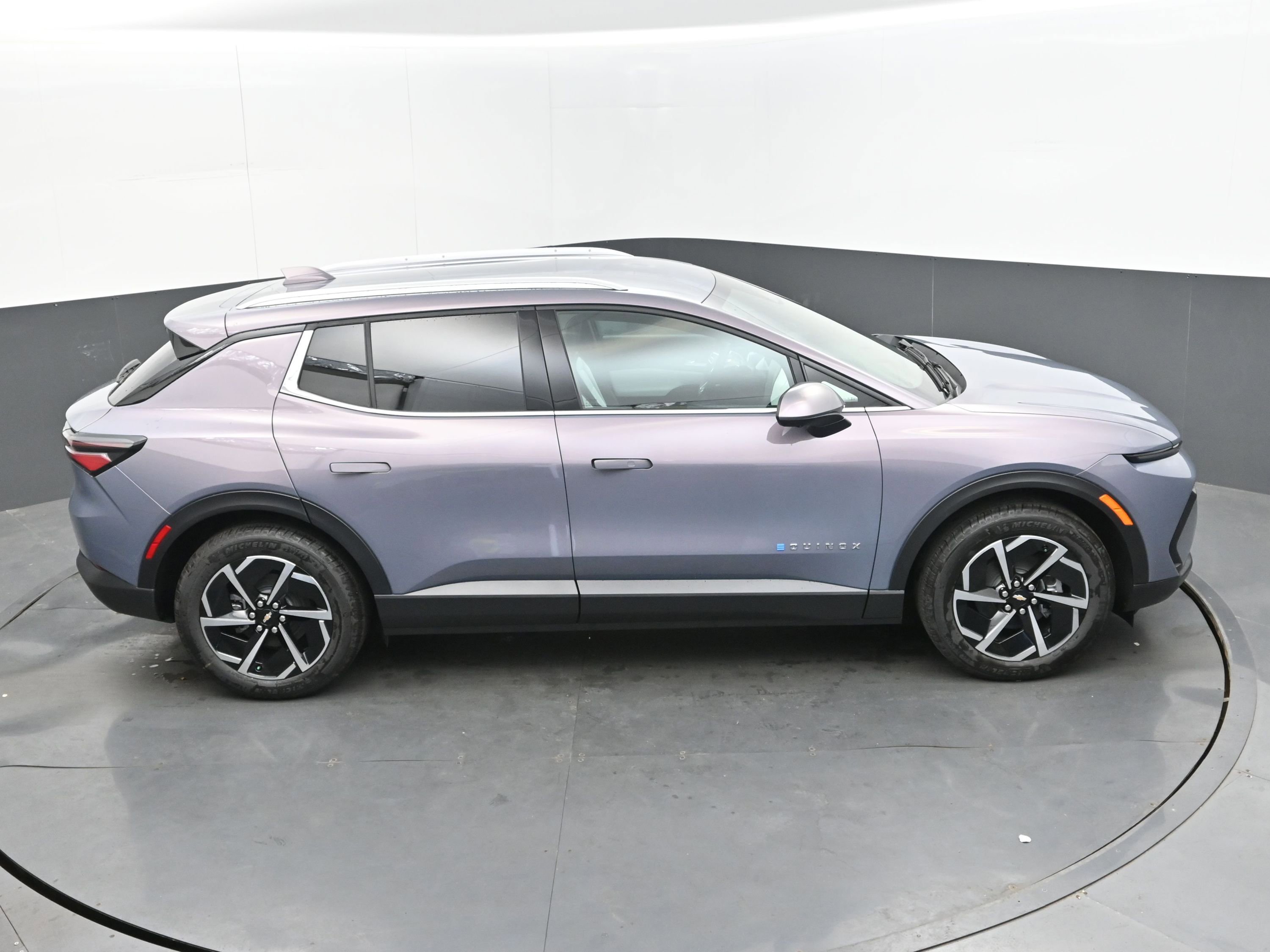 New 2026 Chevrolet Equinox EV LT image 39