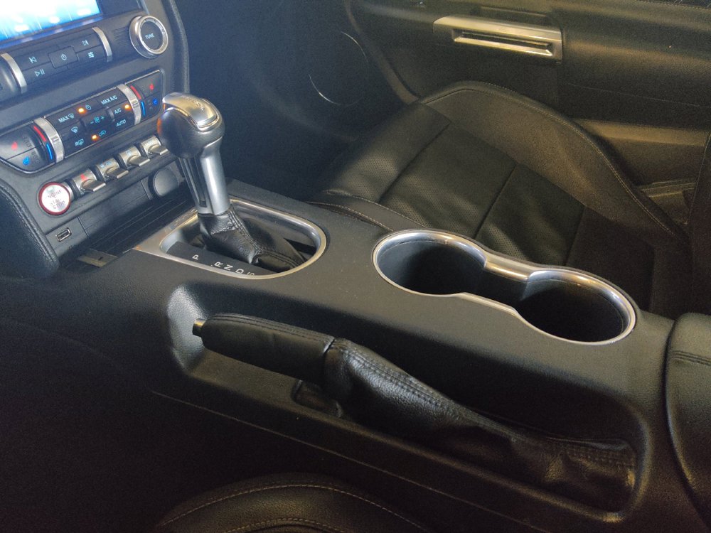 Used 2022 Ford Mustang Premium RWD image 26