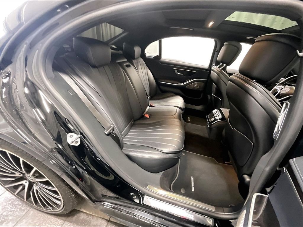 Used 2022 Mercedes-Benz S 500 4MATIC image 16
