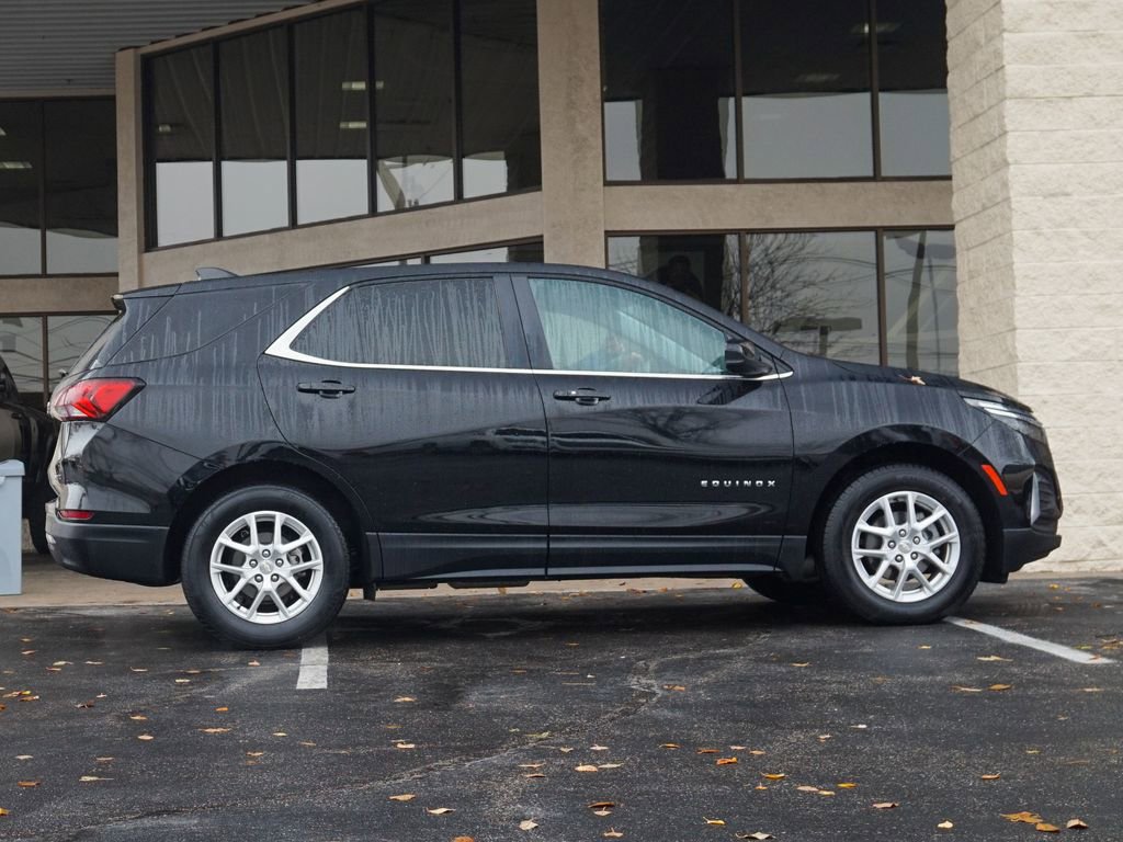 Used 2023 Chevrolet Equinox LT image 4