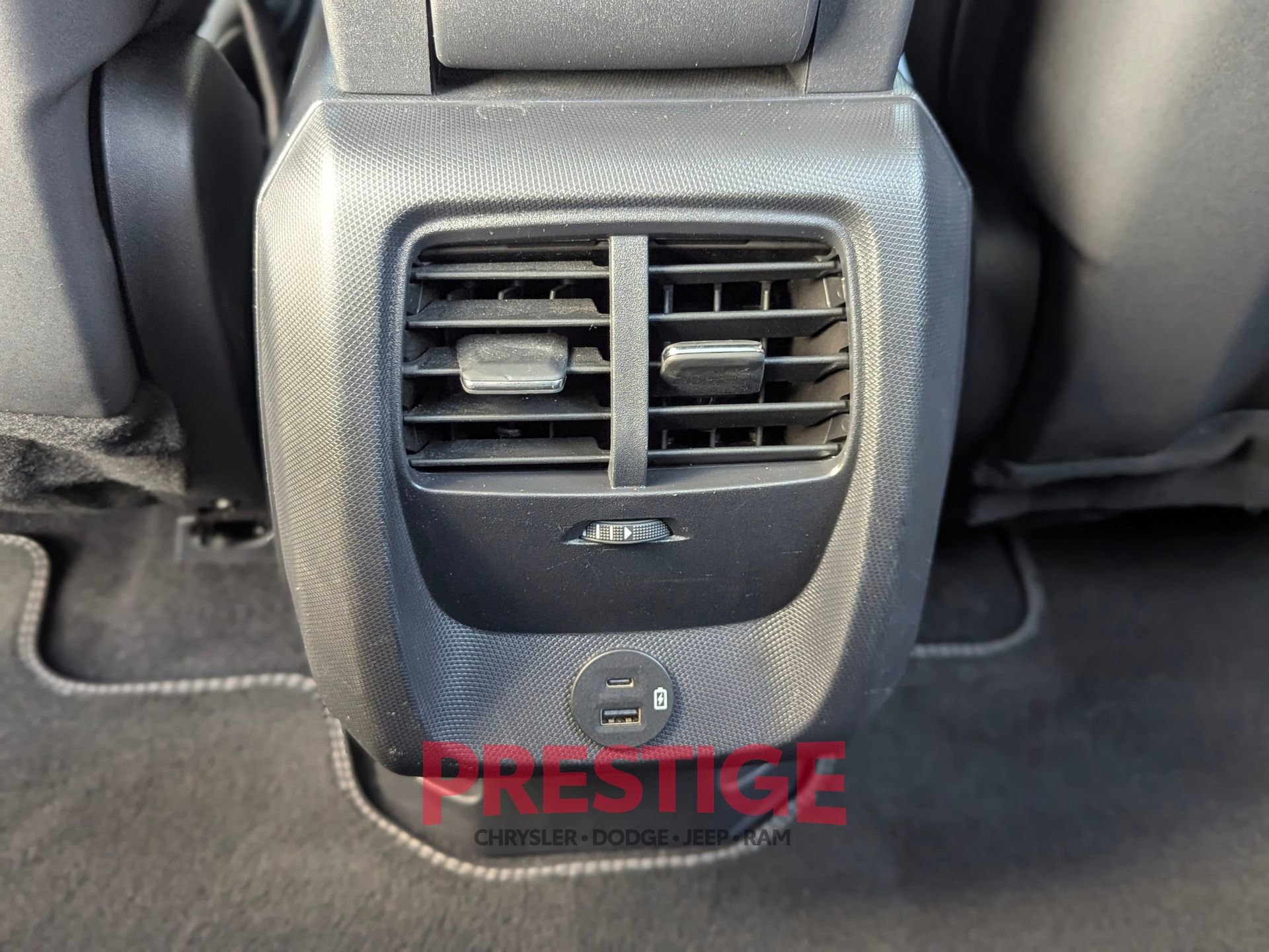 Used 2022 Ford Mustang Mach-E GT w/ GT Performance Edition AWD/4WD image 32