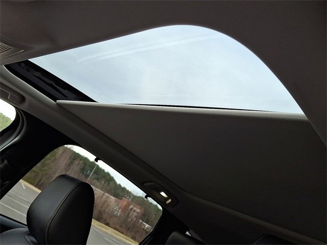 Used 2024 MAZDA CX-90 3.3 Turbo w/ Premium Package image 12