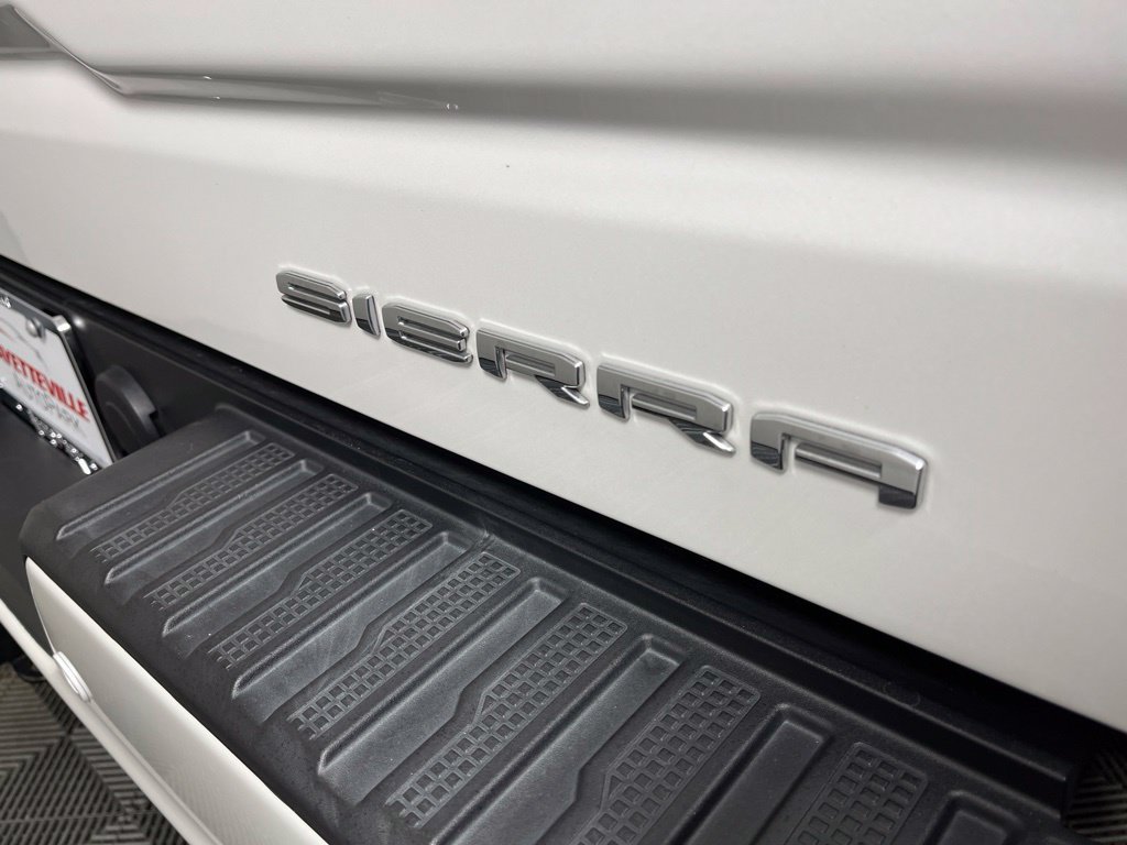 Certified 2024 GMC Sierra 1500 Denali w/ Denali Reserve Package AWD/4WD image 14