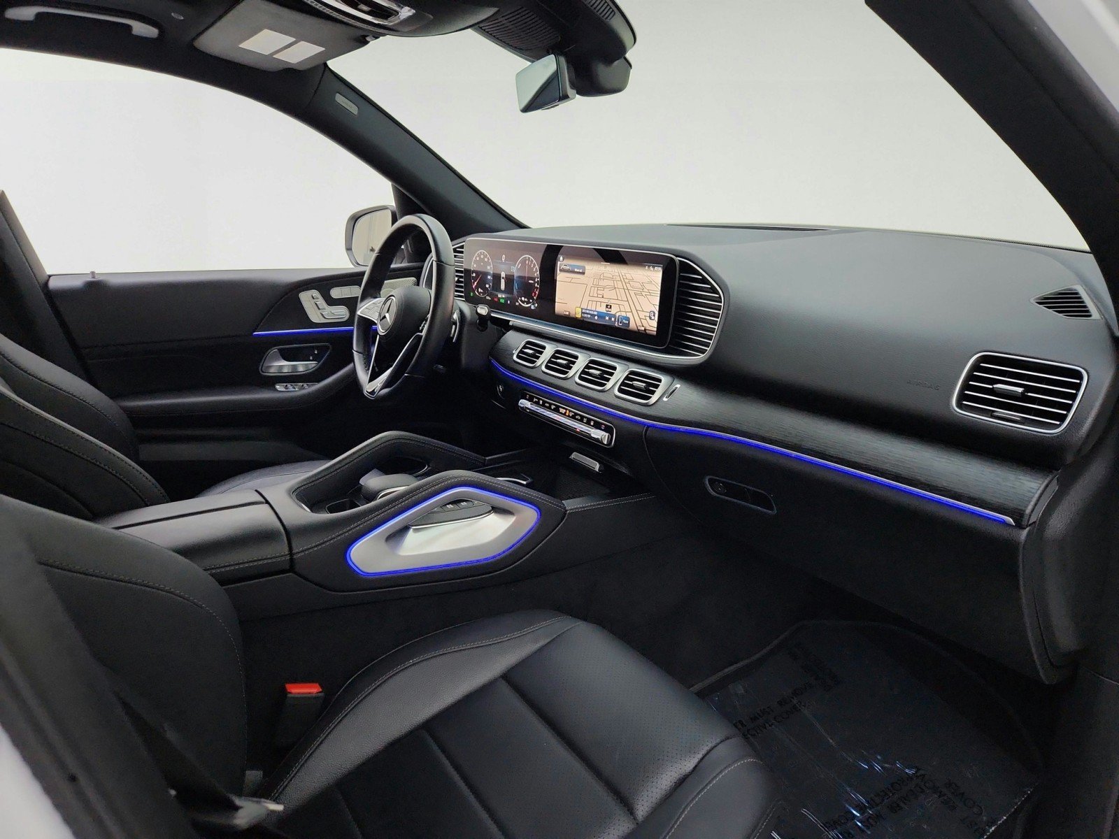 Used 2025 Mercedes-Benz GLE 450e 4MATIC image 30