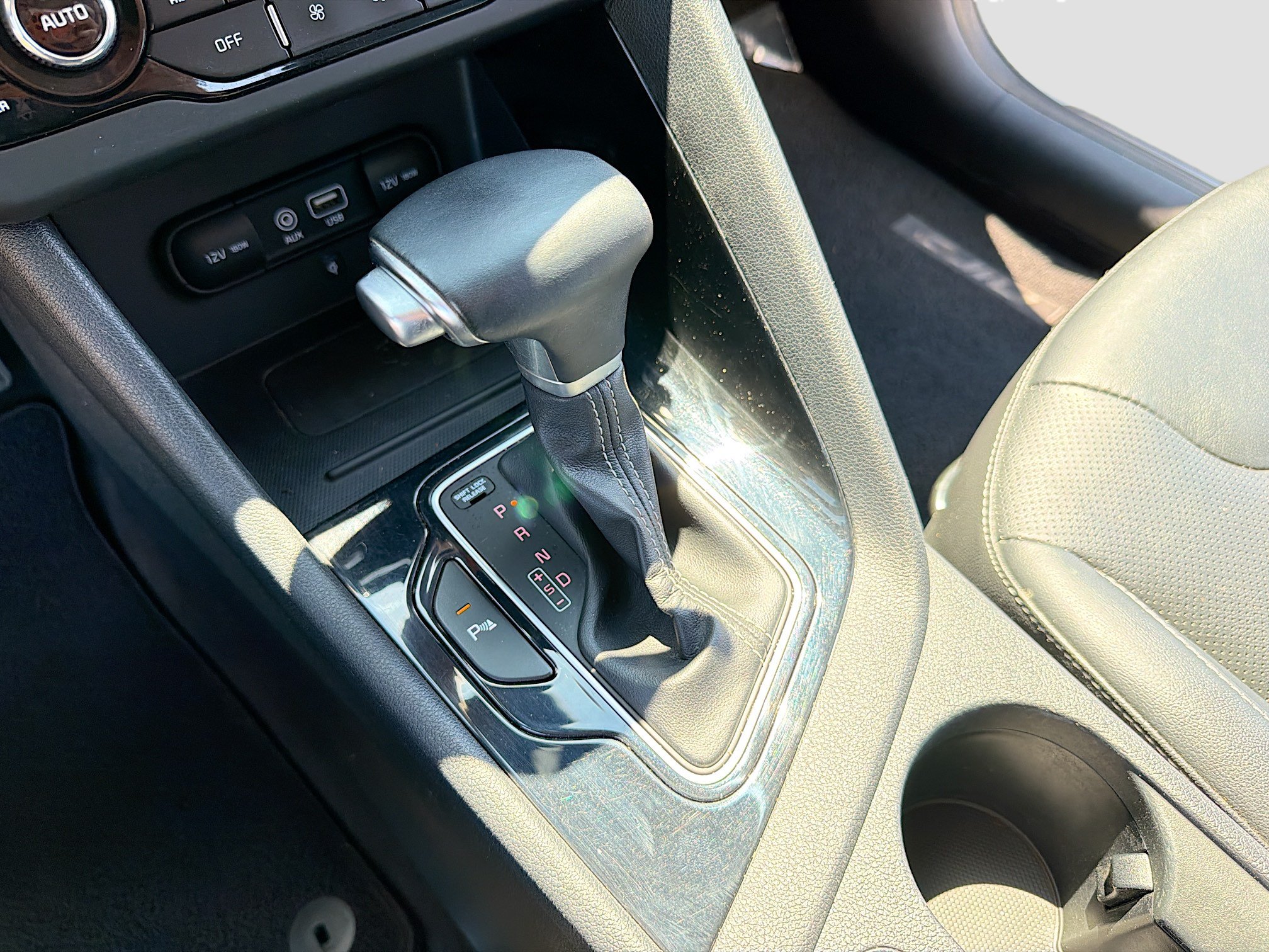 Used 2018 Kia Niro FWD image 10