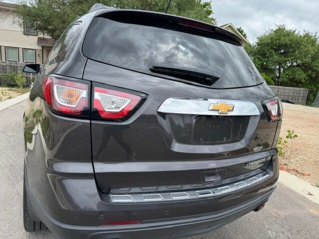 Used 2013 Chevrolet Traverse LTZ FWD image 13