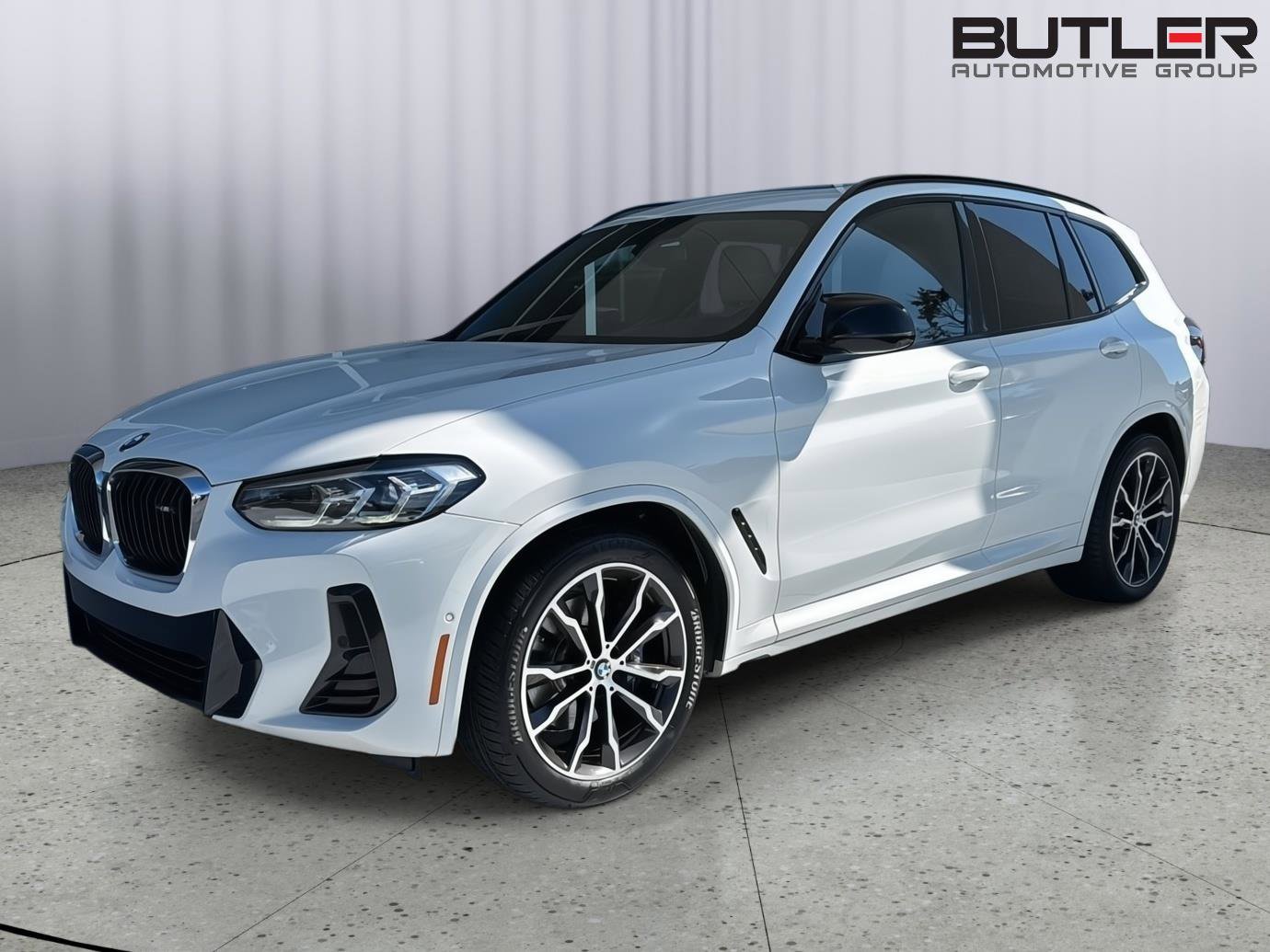 Used 2023 BMW X3 M40i w/ Parking Assistance Package image 2