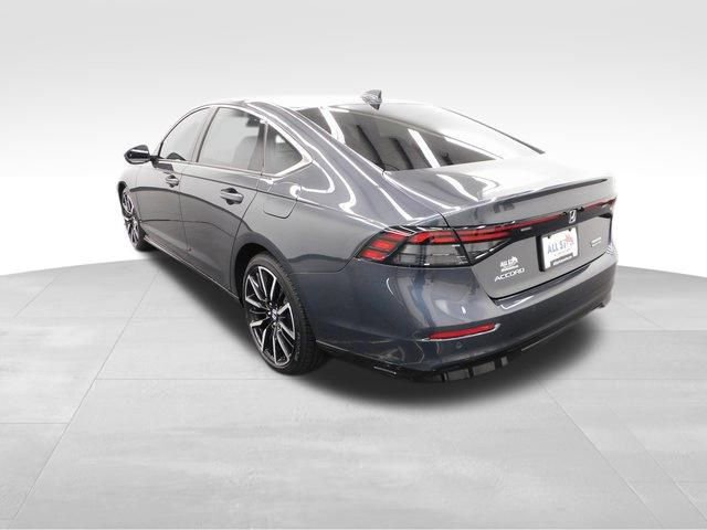 Used 2024 Honda Accord Touring image 9