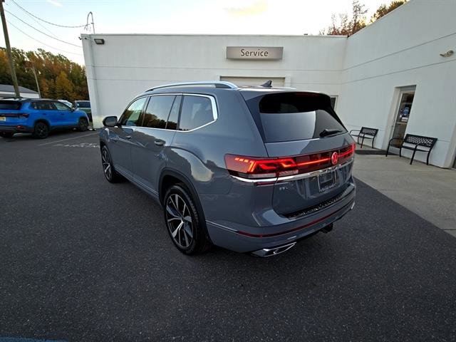 New 2026 Volkswagen Atlas SEL Premium R-Line image 2