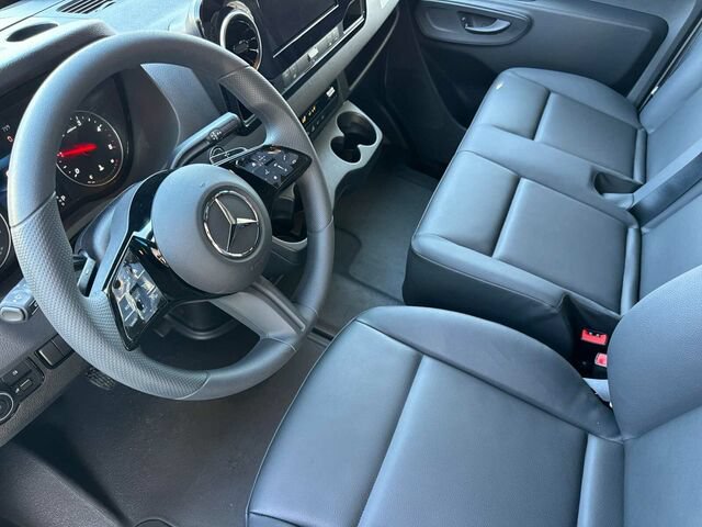 New 2026 Mercedes-Benz Sprinter 2500 image 10