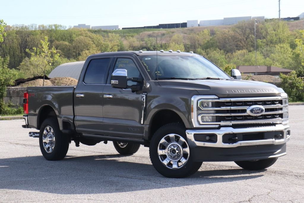 New 2026 Ford F350 King Ranch w/ Chrome Package AWD/4WD image 2